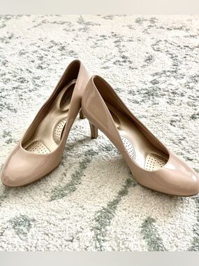 Nude Patent Leather Women's Classic Pumps Heels